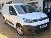 Used Citroën Berlingo 75 HP (55 kW) 2019 White MPV