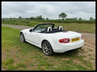 Used Mazda MX5 20th Anniversary 126 HP (92 kW) 2010 White Cabriolet