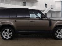 Used Land Rover Defender SE 249 HP (183 kW) 2023 SUV