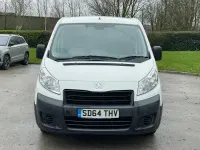 Używany Peugeot Expert 90 KM (66 kW) 2014 Biały Van