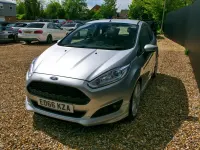 Used Ford Fiesta Zetec 125 HP (91 kW) 2016 Silver Hatchback