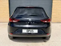 Begagnad Seat Leon SE 105 HK (77 kW) 2014 Svart Halvkombi