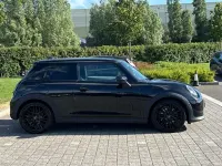 Used Mini Cooper Hatch 154 HP (113 kW) 2024 Black Hatchback