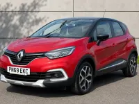 Used Renault Captur GT-Line 90 HP (66 kW) 2019 Red/black SUV