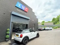 Usado Mini Cooper SE Hatch 135 kW (184 CV) 2021 Plateado Utilitario