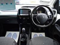 Used Citroën C1 Flair 82 HP (60 kW) 2016 White Hatchback