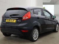 Usado Ford Fiesta Titanium 2011 Preto Citadino