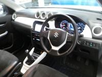 Used Suzuki Vitara SZ5 120 HP (88 kW) 2015 White SUV