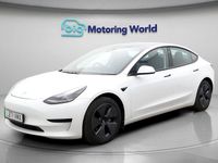 Used Tesla Model 3 Standard Range Plus 222 kW (302 HP) 2021 White Sedan