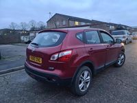 Used Nissan Qashqai Acenta 2010 Red SUV