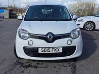 Used Renault Twingo Play 70 HP (51 kW) 2015 White Hatchback