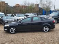 Used Ford Mondeo Zetec 115 HP (84 kW) 2012 Black Hatchback