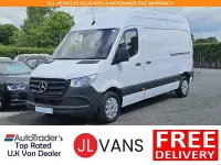 Begagnad Mercedes Sprinter Progressive 150 HK (110 kW) 2021 Vit Van