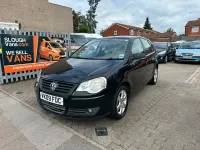 Begagnad VW Polo Match 70 HK (51 kW) 2009 Svart Halvkombi