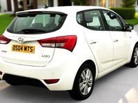 Used Hyundai ix20 Active 123 HP (90 kW) 2012 White Hatchback