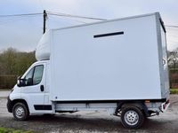 Used Peugeot Boxer Business-Line 140 HP (102 kW) 2022 White Van