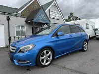 Used Mercedes B180 109 HP (80 kW) 2014 Blue Hatchback