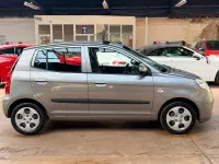 Used Kia Picanto 64 HP (47 kW) 2008 Silver Hatchback