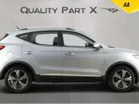 Käytetty MG ZS Excite 111 HP (81 kW) 2022 Hopea Katumaasturi