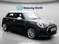 Used Mini Cooper Exclusive 136 HP (100 kW) 2023 Blue/black Hatchback