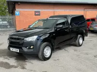 Used Isuzu D-Max 162 HP (119 kW) 2022 Black Pickup