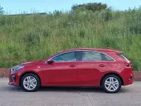 Used Kia Ceed 118 HP (86 kW) 2020 Red Hatchback