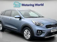 Second-hand Kia Niro 141 CP (103 kW) 2021 Albastru SUV
