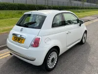 Usado Fiat 500 Lounge 69 HP (50 kW) 2011 Branco Citadino