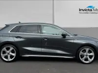Usado Audi A3 S-Line 110 CV (80 kW) 2023 Gris Berlina