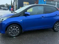 Gebraucht Toyota Aygo X-clusiv 72 PS (52 kW) 2019 Blau Kleinwagen