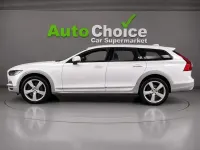 Used Volvo V90 CC 2018 White Estate