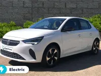 Begagnad Vauxhall Corsa-e 98 kW (134 HK) 2022 Vit Halvkombi