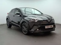 Used Toyota C-HR 122 HP (89 kW) 2017 Black SUV