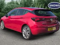 Used Vauxhall Astra Edition 145 HP (106 kW) 2021 Red