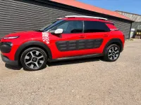 Used Citroën C4 Cactus Rip Curl 110 HP (80 kW) 2017 Red Hatchback