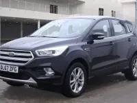 Usado Ford Kuga Titanium 150 CV (110 kW) 2018 Negro SUV