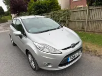 Used Ford Fiesta Zetec 96 HP (70 kW) 2011 Silver Hatchback