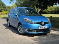 Used Renault Scénic Dynamique 110 HP (80 kW) 2016 Blue MPV