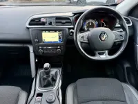 Usado Renault Kadjar Dynamique 130 HP (95 kW) 2016 Preto SUV
