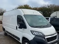 Used Peugeot Boxer 130 HP (95 kW) 2017 White Van
