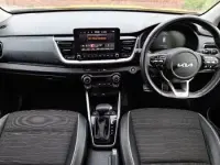Used Kia Stonic GT-Line S 98 HP (72 kW) 2024 Yellow SUV