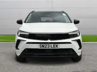 Used Vauxhall Grandland X GSe 296 HP (217 kW) 2023 White SUV