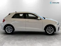 Used Audi A1 Sportback Sport 95 HP (69 kW) 2021 White Hatchback