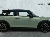 Used Mini Cooper S Hatch 201 HP (147 kW) 2024 Green Hatchback
