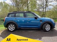 Usado Mini Cooper 136 CV (100 kW) 2018 Azul Utilitario