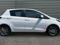 Used Toyota Yaris 99 HP (72 kW) 2016 Hatchback