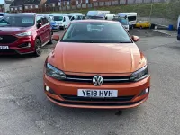 Used VW Polo SE 65 HP (47 kW) 2018 Orange Hatchback