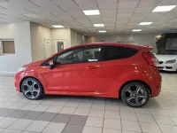 Used Ford Fiesta ST 182 HP (133 kW) 2017 Orange Hatchback