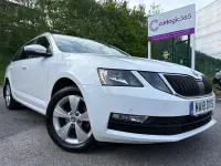 Used Skoda Octavia SE Technology 2018 Yellow Estate