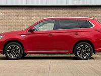 Used Mitsubishi Outlander P-HEV 203 HP (149 kW) 2017 Red Estate
